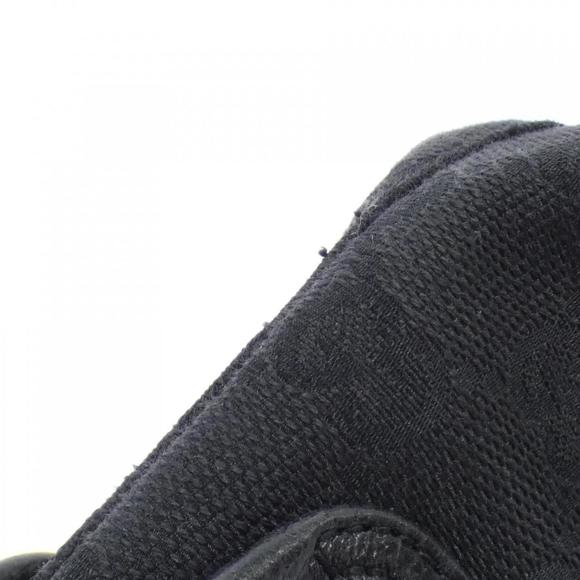 GUCCI Black GG Canvas Fanny Pack Waist Bag 92543 - Picture 4 of 8